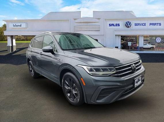 VOLKSWAGEN TIGUAN 4MOTION 2022 3VV2B7AX9NM090648 image
